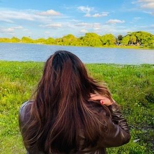 Meet your Posher, Alejandra